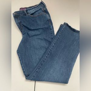 Gloria Vanderbilt AMANDA Size 12 Jeans